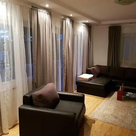 Summer Apartment