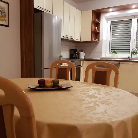 Apartment Summer *